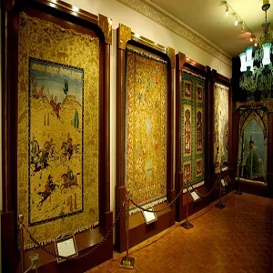 Rasam Arabzadeh persian rug designer
