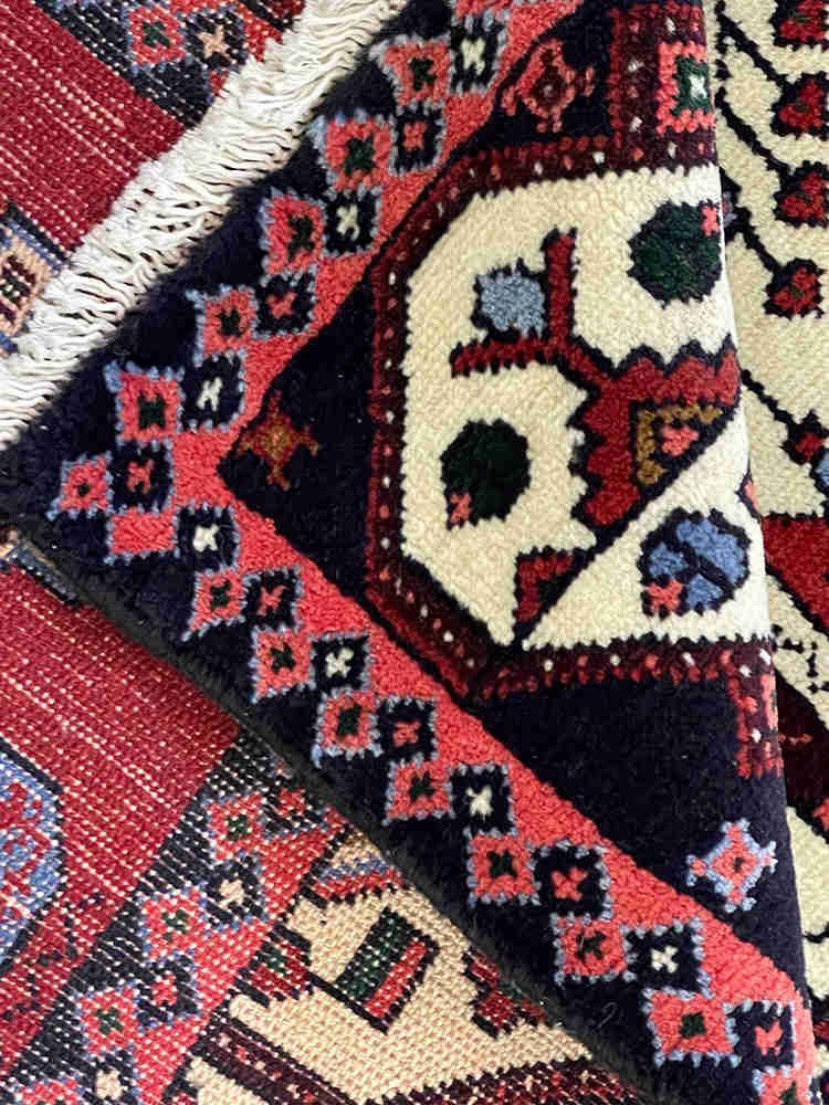 Hand Knotted Persian Saveh Rug