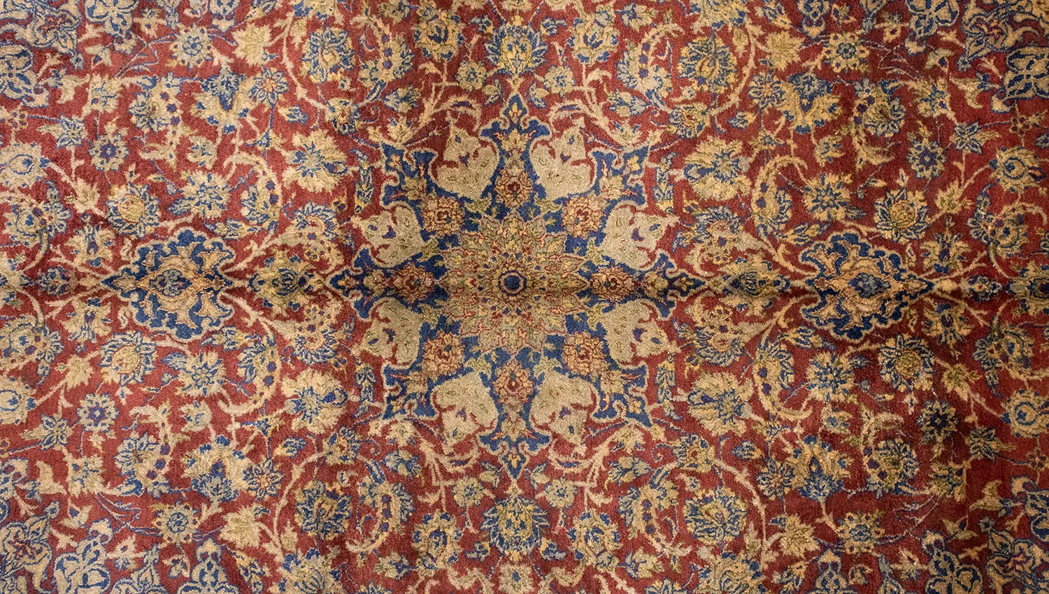 Antique Isfahan Medallion Rug