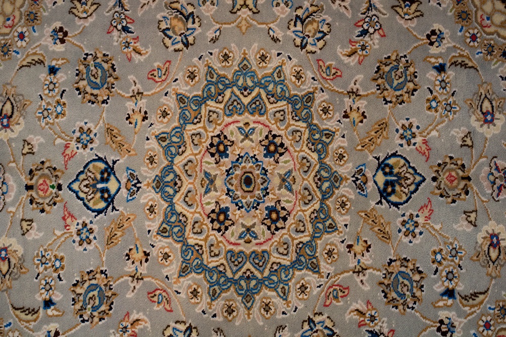 Nain Persian Rug