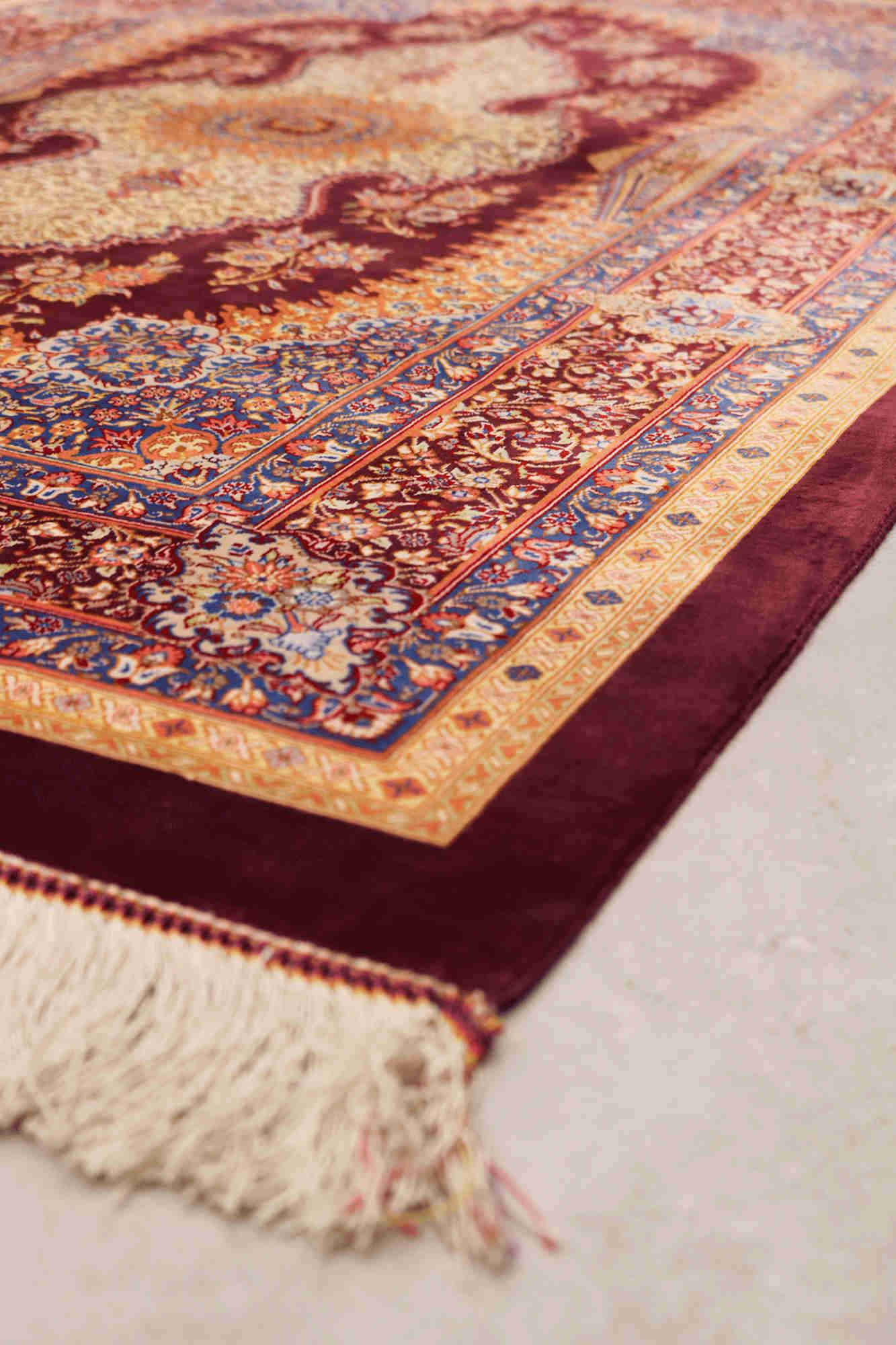 Handwoven Qum Silk Rug 2042