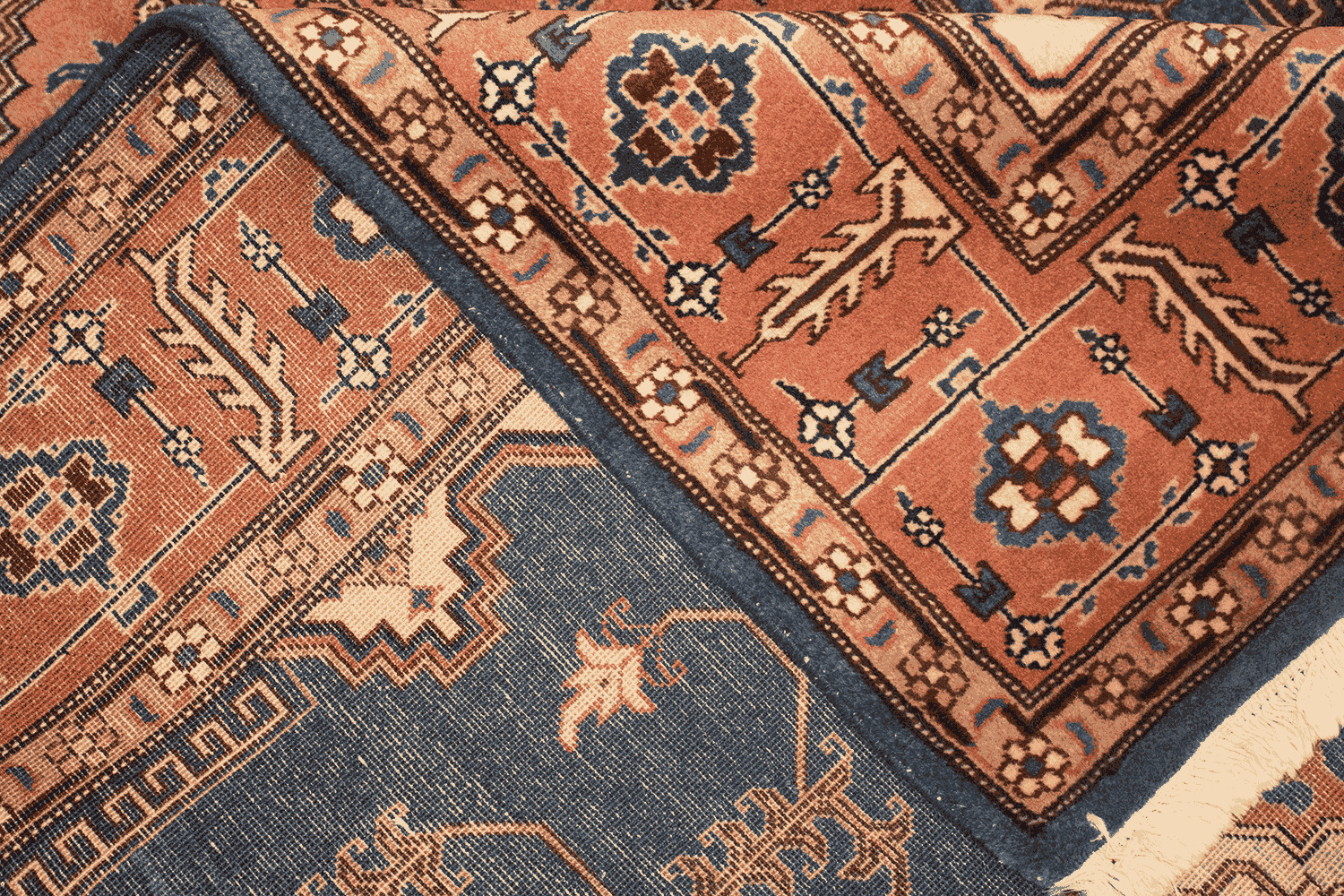 Meymeh Persian Rug