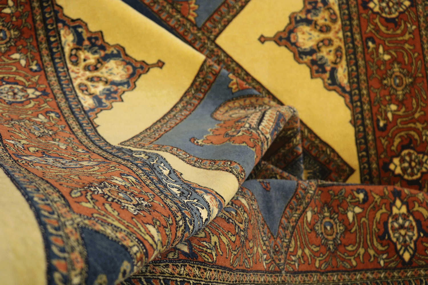 Bidjar Persian Rug