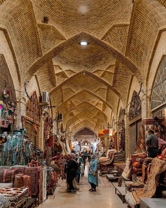 Vakil Bazaar of Shiraz - Percarin