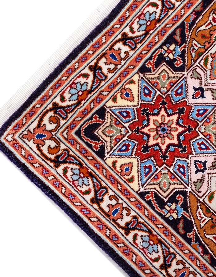 Traditional Tabriz handmade rug D02192T
