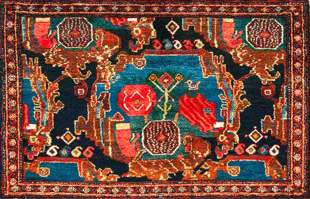 How to Identify Persian Senneh Rug