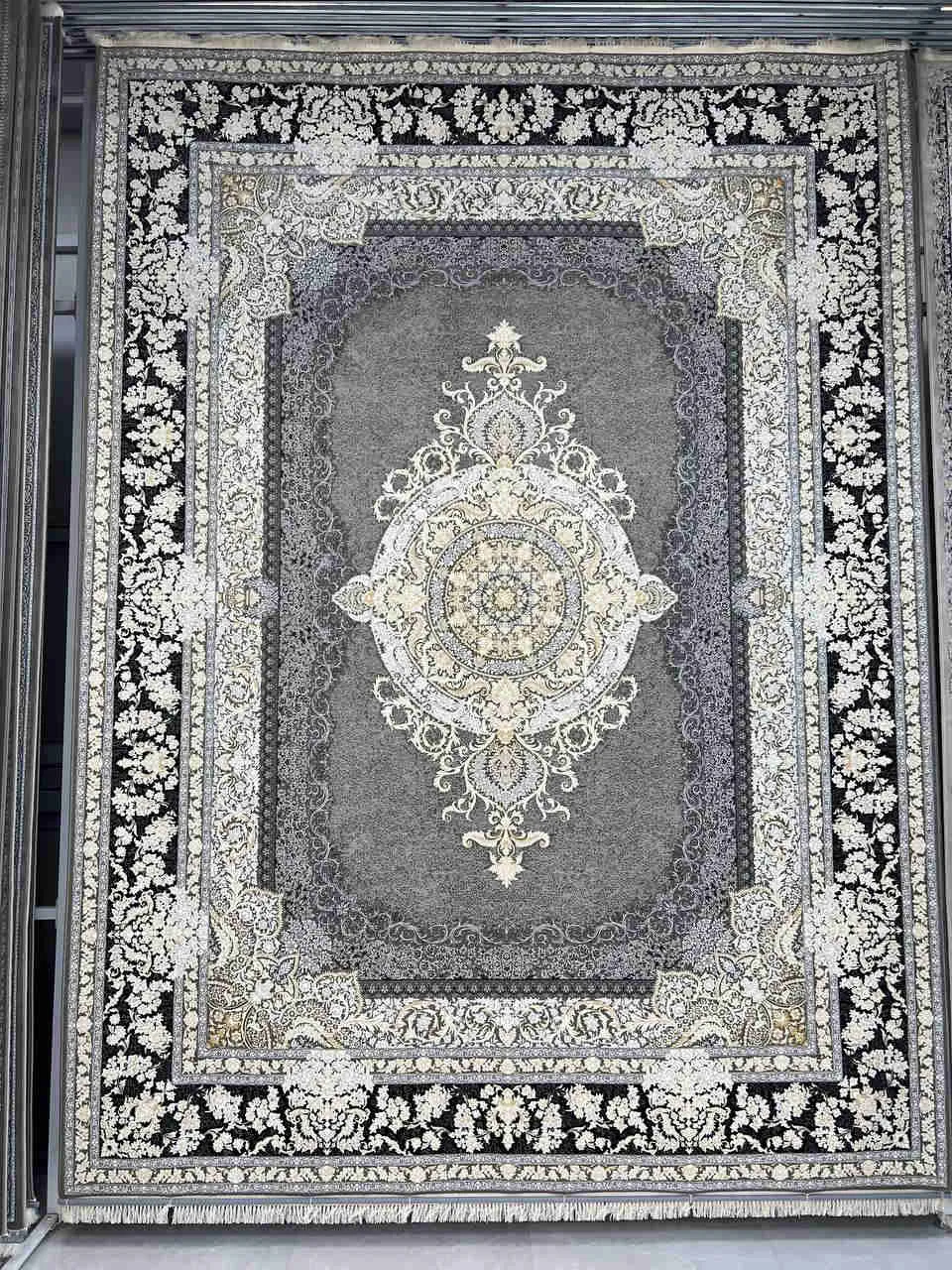 Durable Machine-made Rug